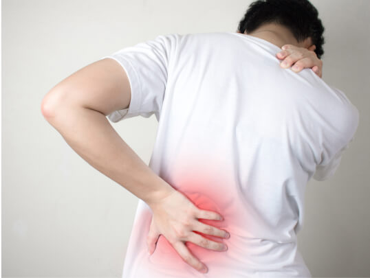 背中の痛み